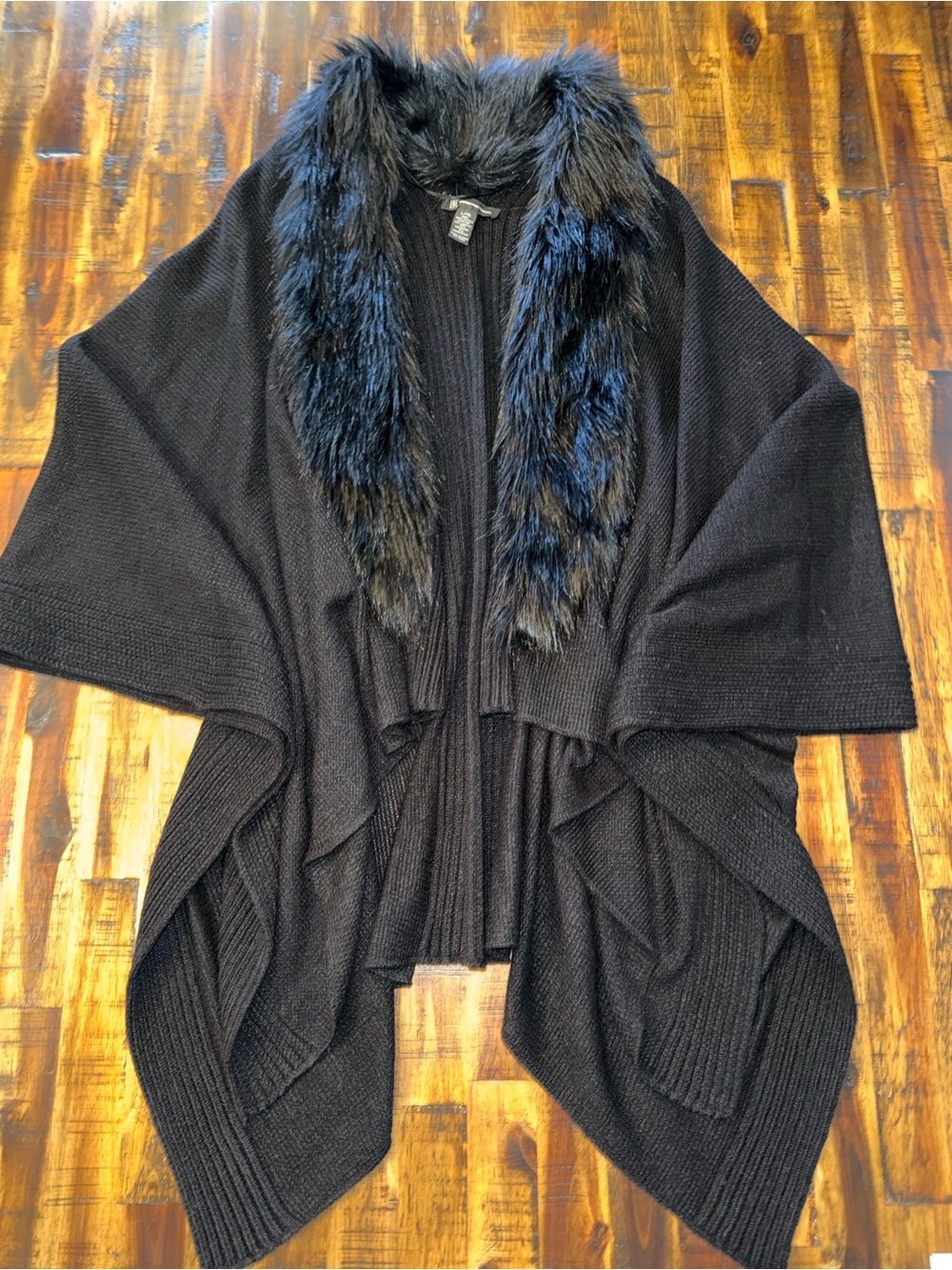 🍒INC faux fur trim open front wrap shawl goth punk grunge accessory all black